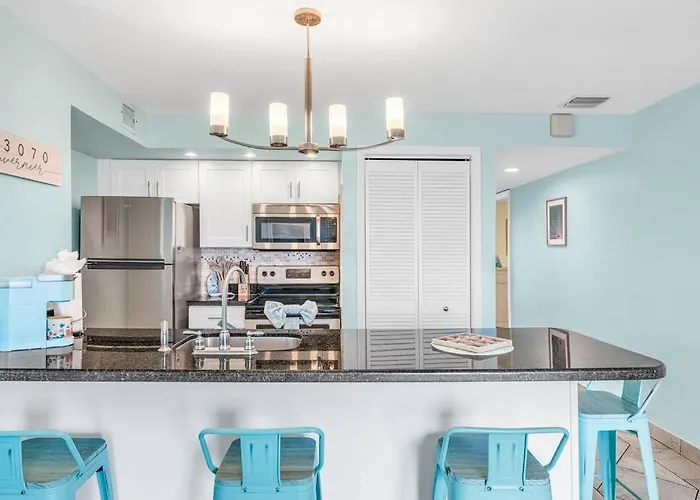 Bright 2Br Condo With Breathtaking Ocean View