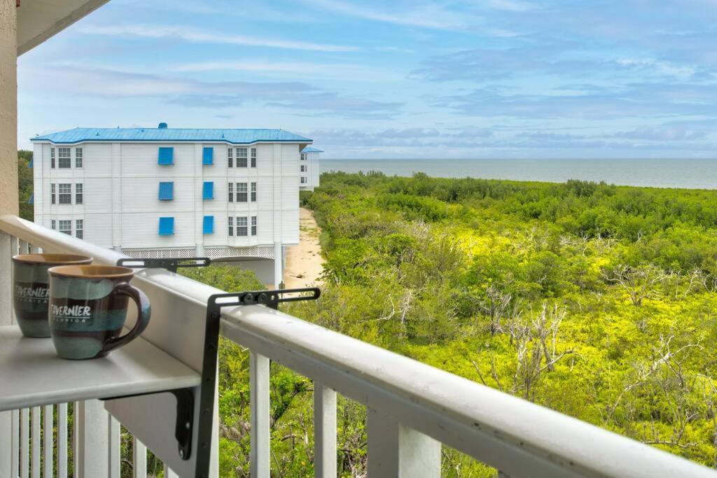Bright 2br With Breathtaking Ocean View *